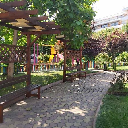Holiday Apartments Grand Kamelia Sunny Beach Esterno foto