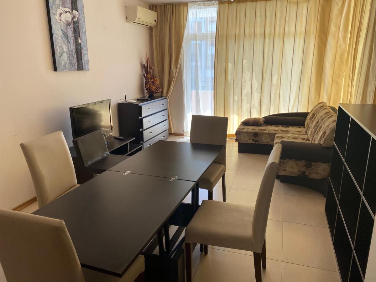 Holiday Apartments Grand Kamelia Sunny Beach Esterno foto